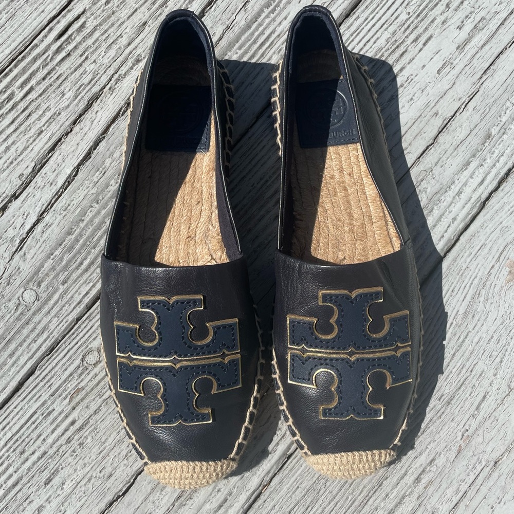 Tory Burch Logo Espadrille:size 6.5